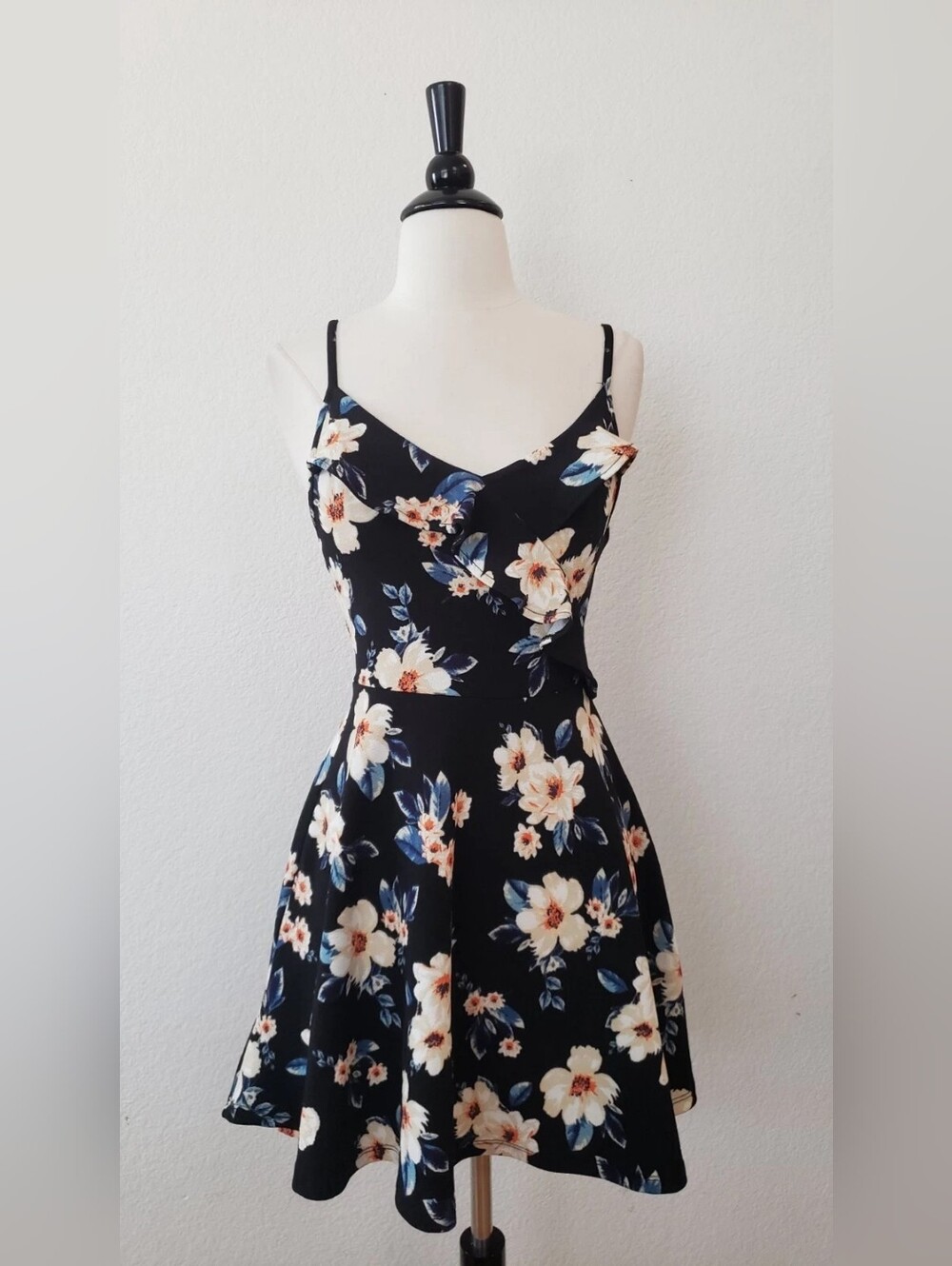 Floral V-Neck Spaghetti Strap Dress - Black Floral